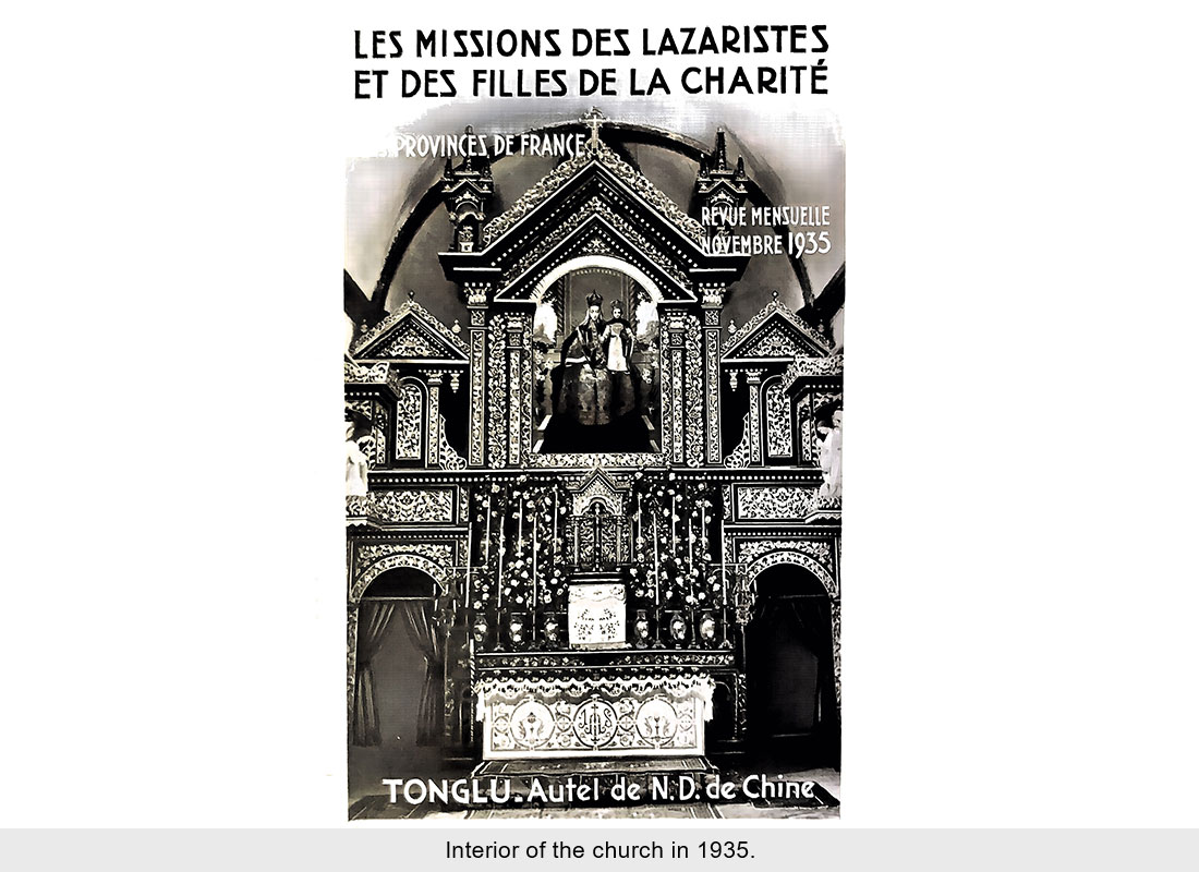 Interior of the church in 1935