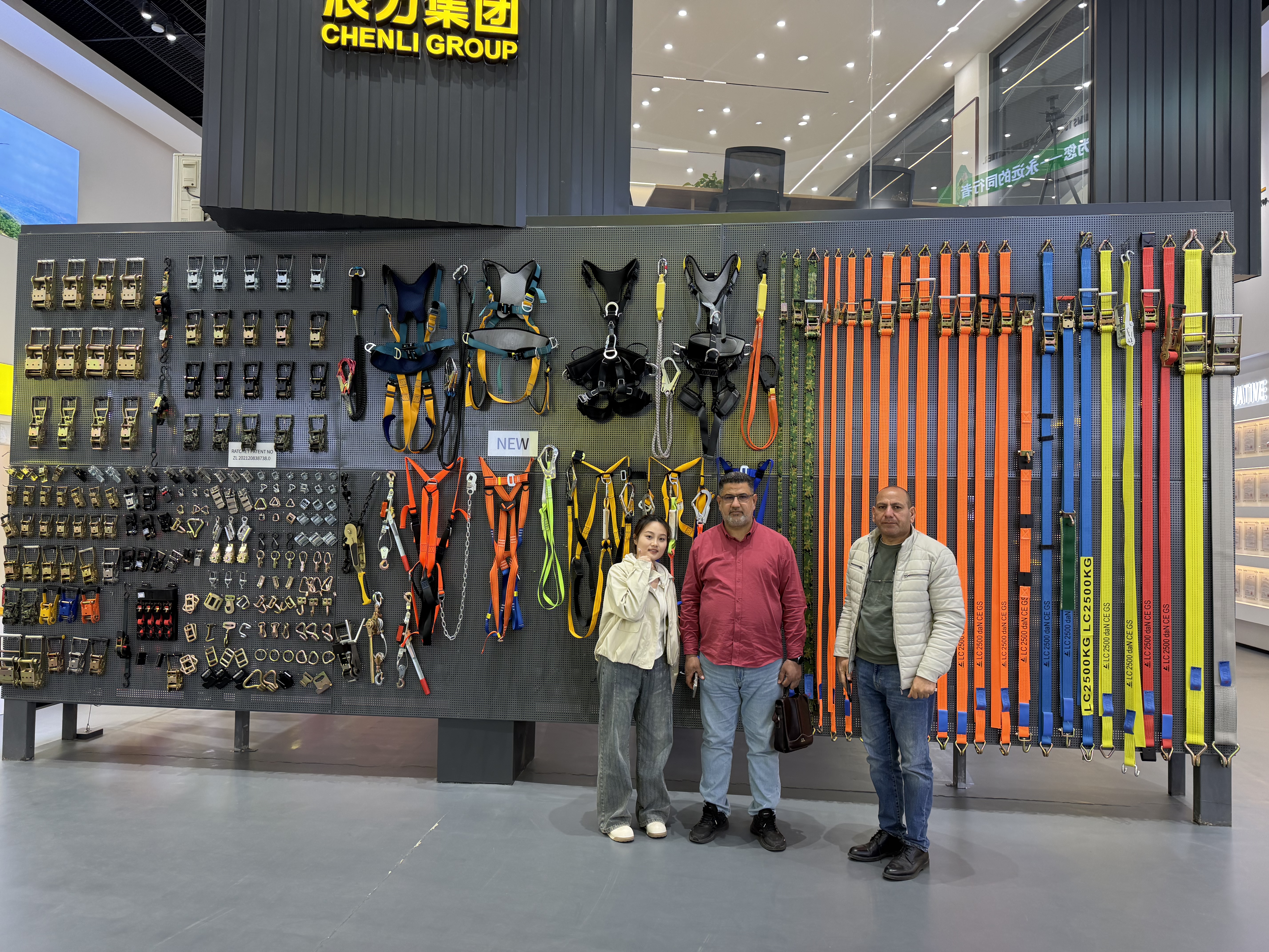 Lifting Sling Manufacturing and Quality Control