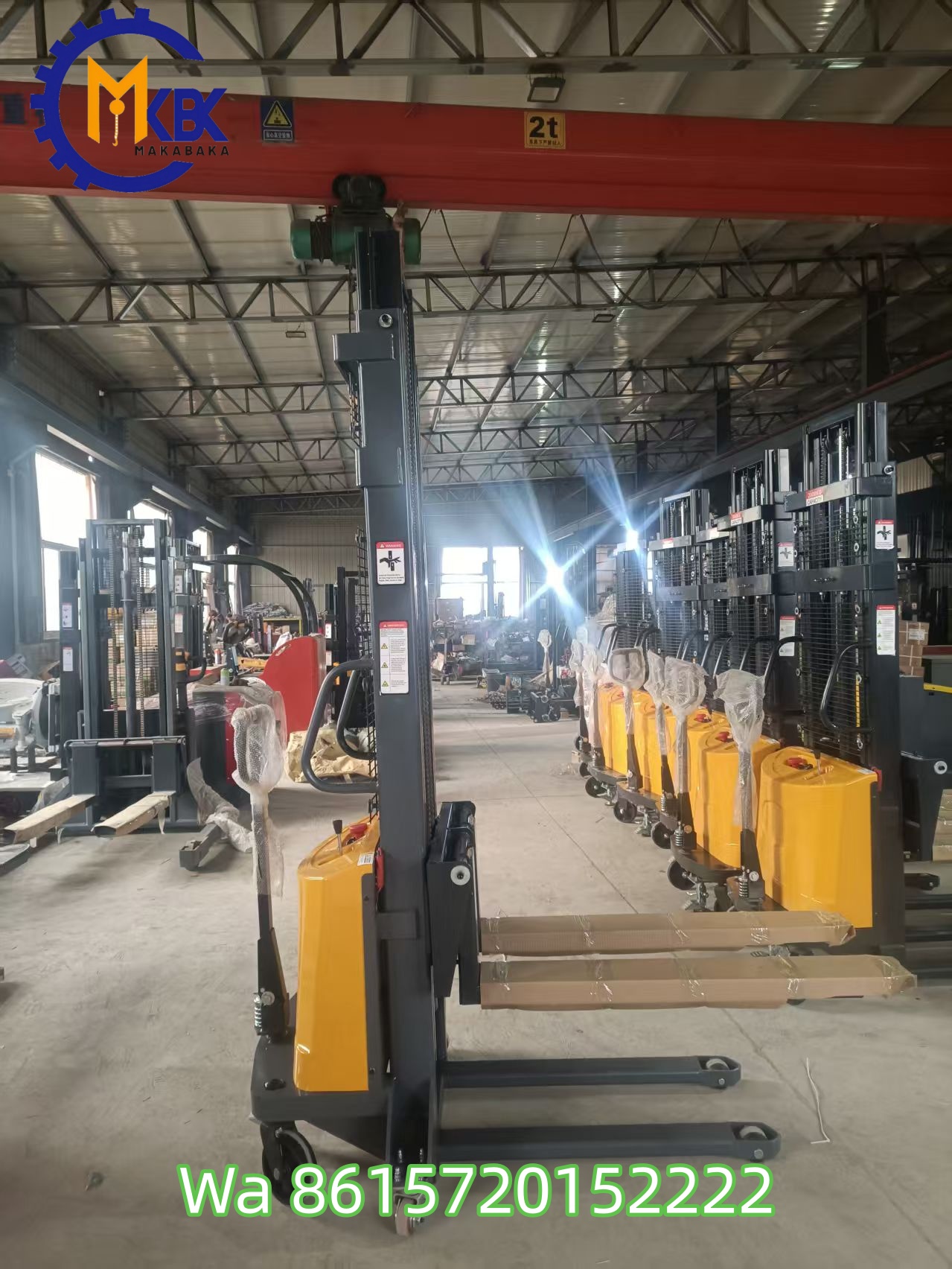 Semi listrik Stacker pra-pengiriman Video pengujian
